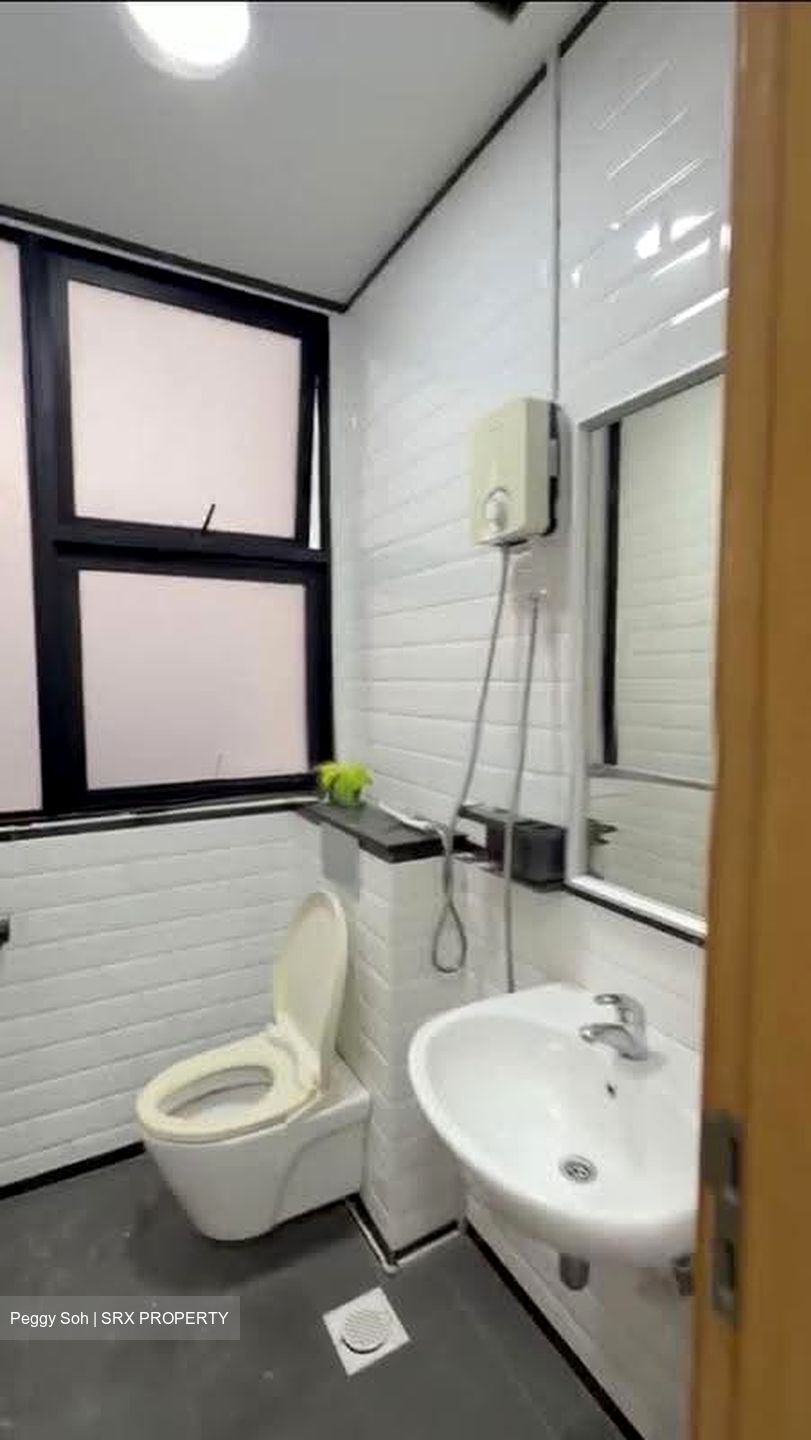 Bukit Timah Road (D10), Shop House #624559901